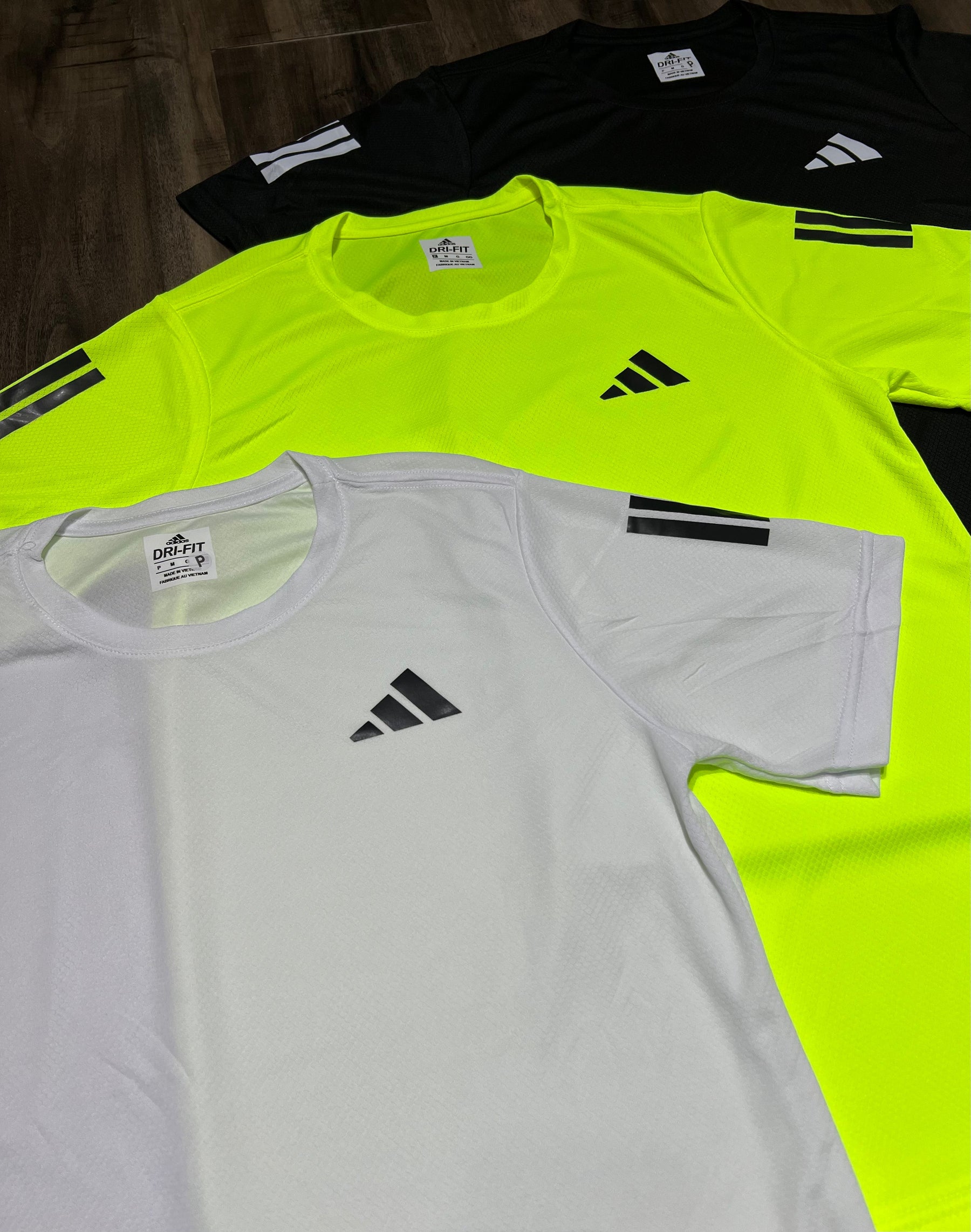 Kit com 3 camisetas dri-fit adidas