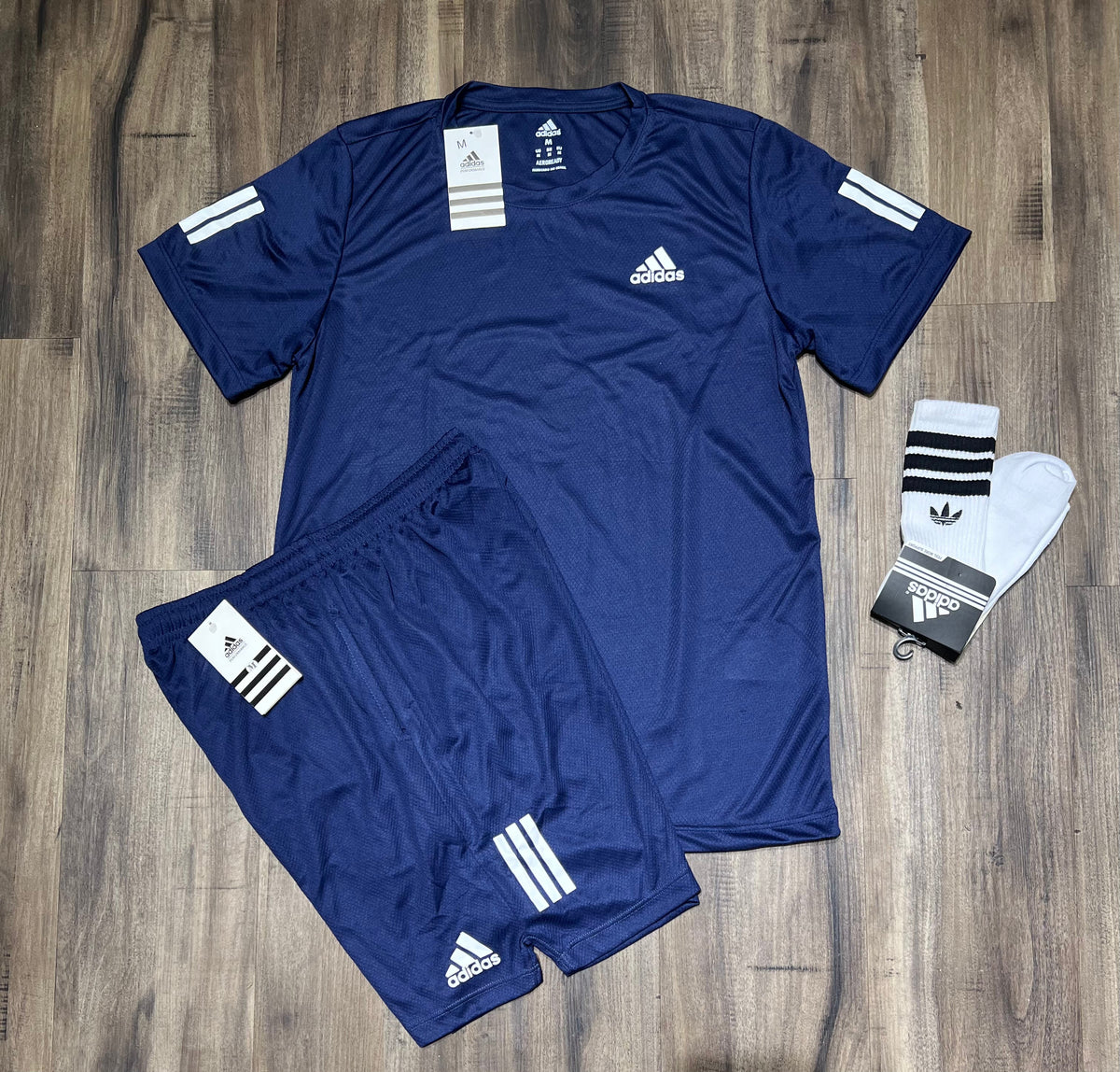 Conjunto Dri-fit: Camiseta + Shorts + Meia - Adidas