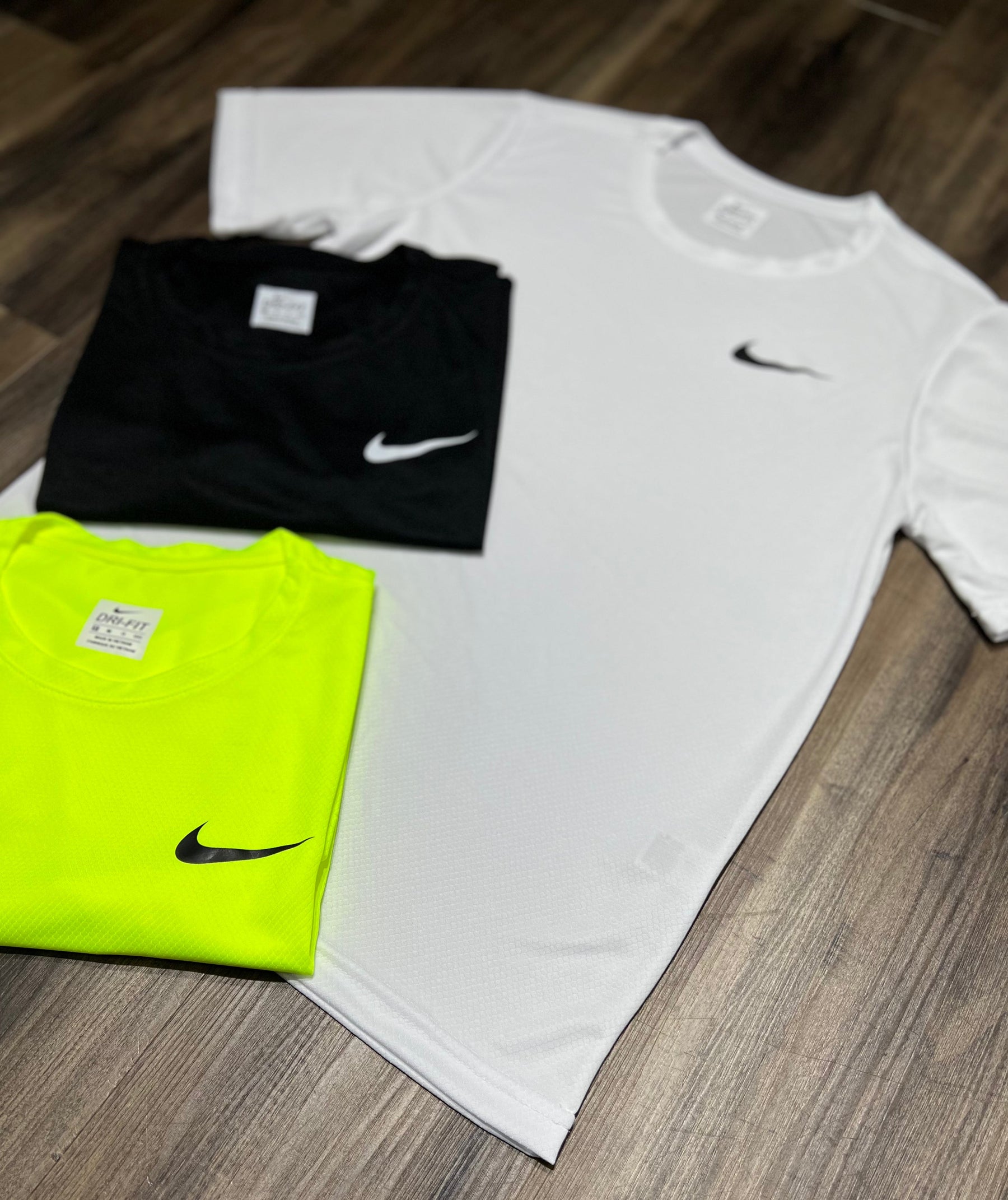 Kit com 3 camisetas nike dri-fit