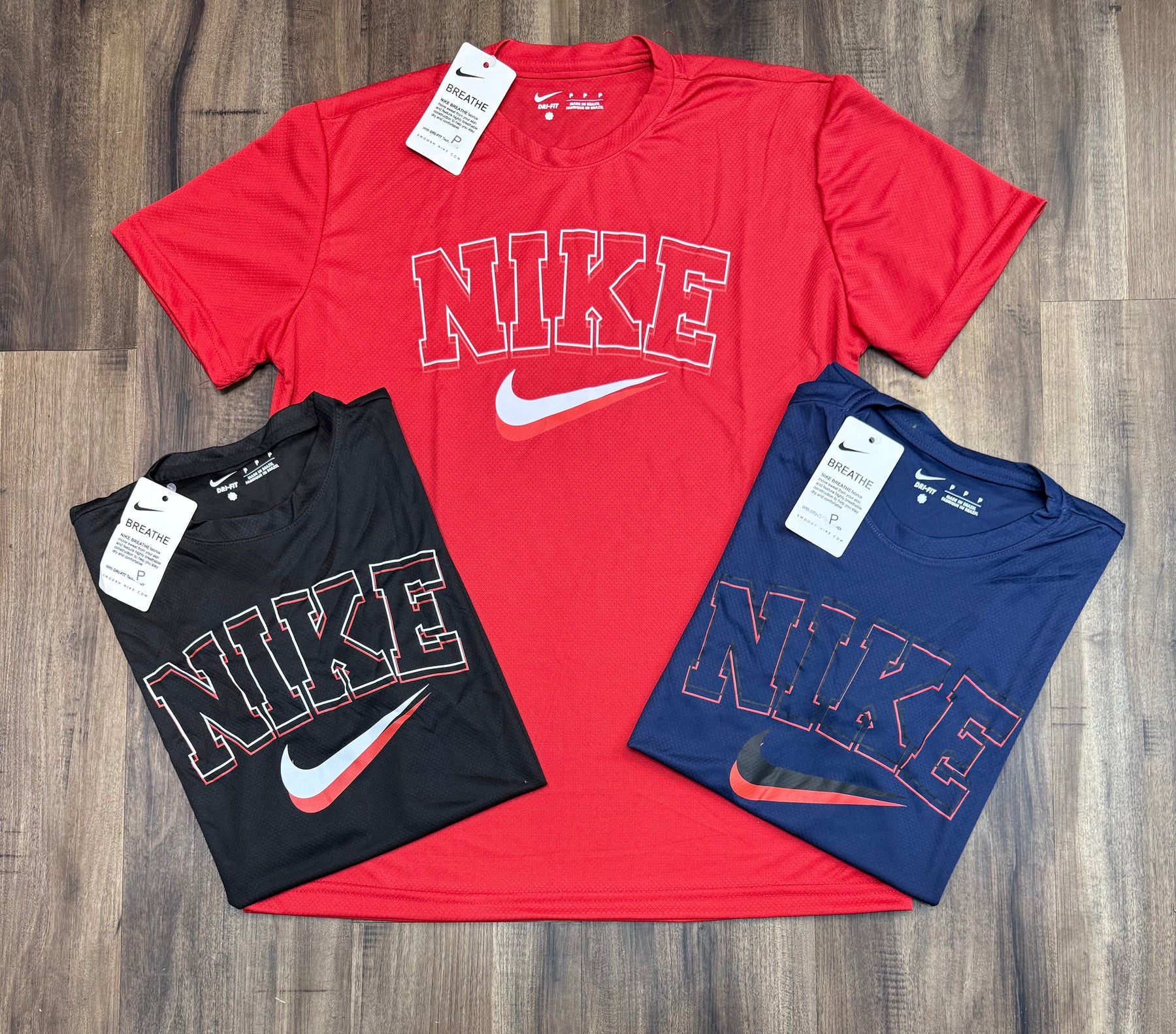 Kit com 3 camisetas dri-fit Nike