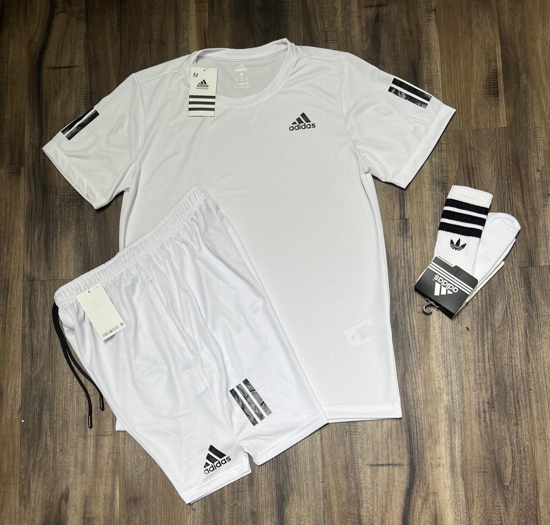 Conjunto Dri-fit: Camiseta + Shorts + Meia - Adidas