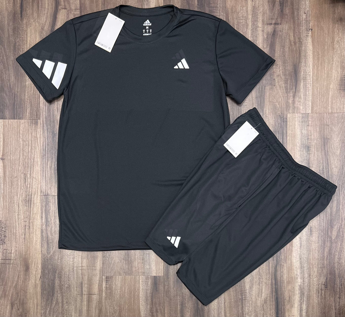 Conjunto Dri-Fit: Camiseta + Shorts - Adidas