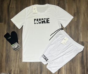 Conjunto Dri-fit: Camiseta + Shorts + Meia - Nike