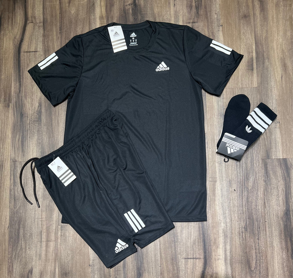 Conjunto Dri-fit: Camiseta + Shorts + Meia - Adidas