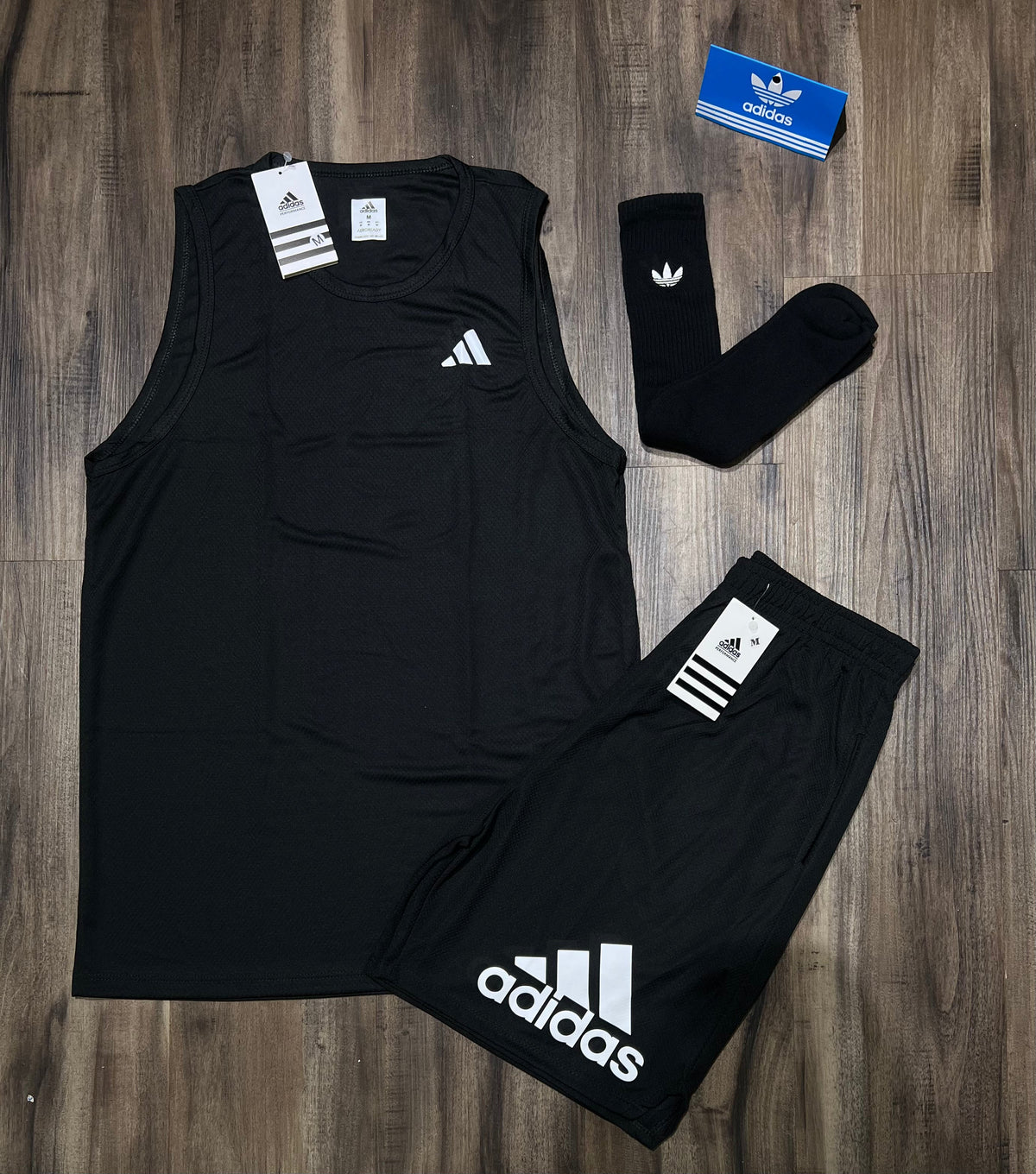Kit Regata Shorts e Meia - Adidas