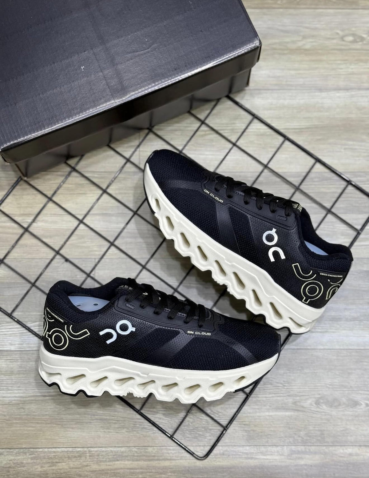 Tennis on running premium