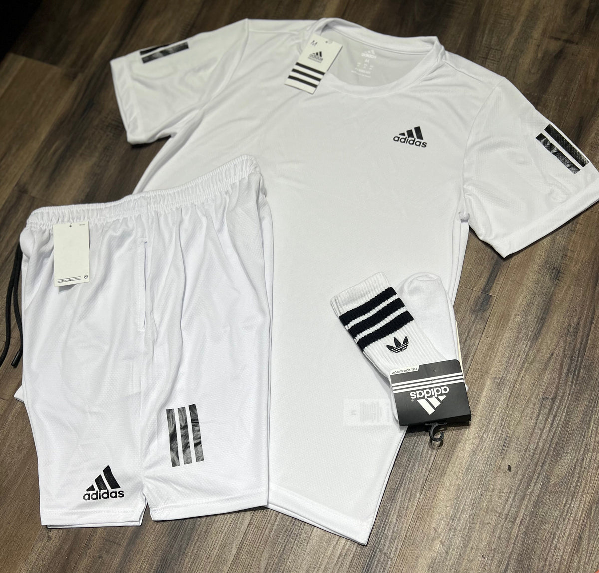 Conjunto Dri-fit: Camiseta + Shorts + Meia - Adidas