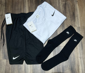 Conjunto Dri-fit: Camiseta + Shorts + Meia - Nike