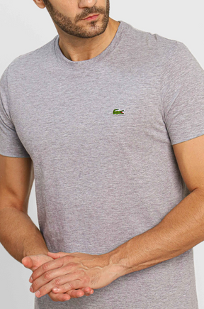 Camiseta Lacoste Básica Regular Fit Pima - Sale Cinza